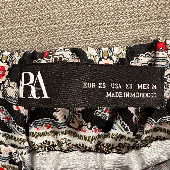 Zara silk pants - Picture 3 of 3